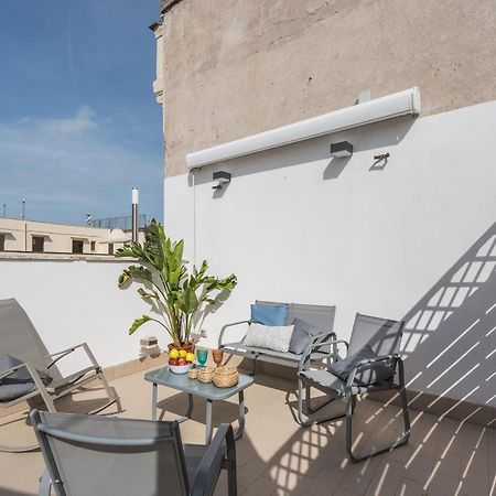 רומא The Best Rent - Beautiful Apartment With Terrace Near Colosseo מראה חיצוני תמונה